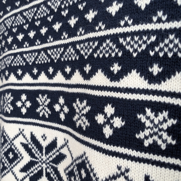 Dockers Men's Medium Knit Navy White Snowflake Winter Sweater Christmas Office - Picture 4 of 9